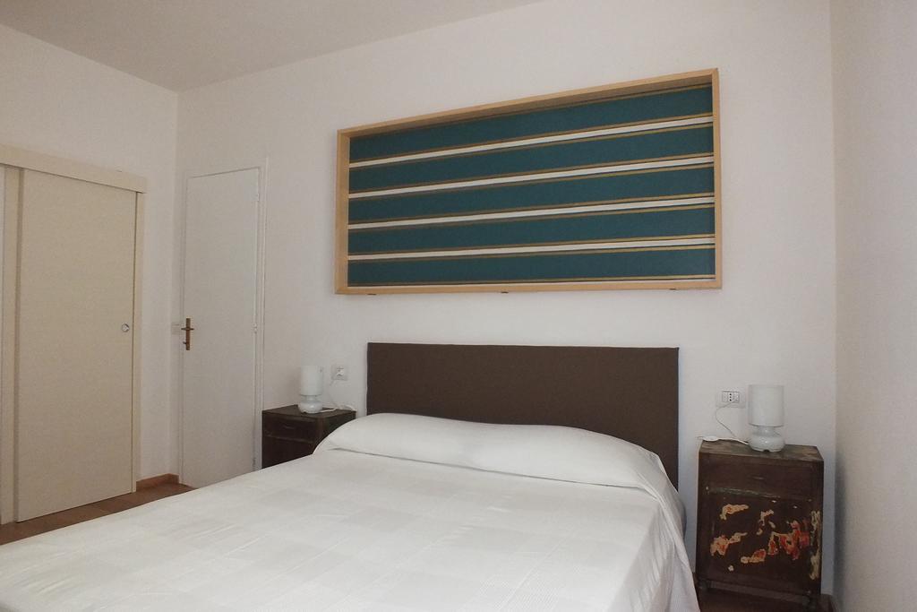 Villa Montecristo Marina di Campo Pokój zdjęcie