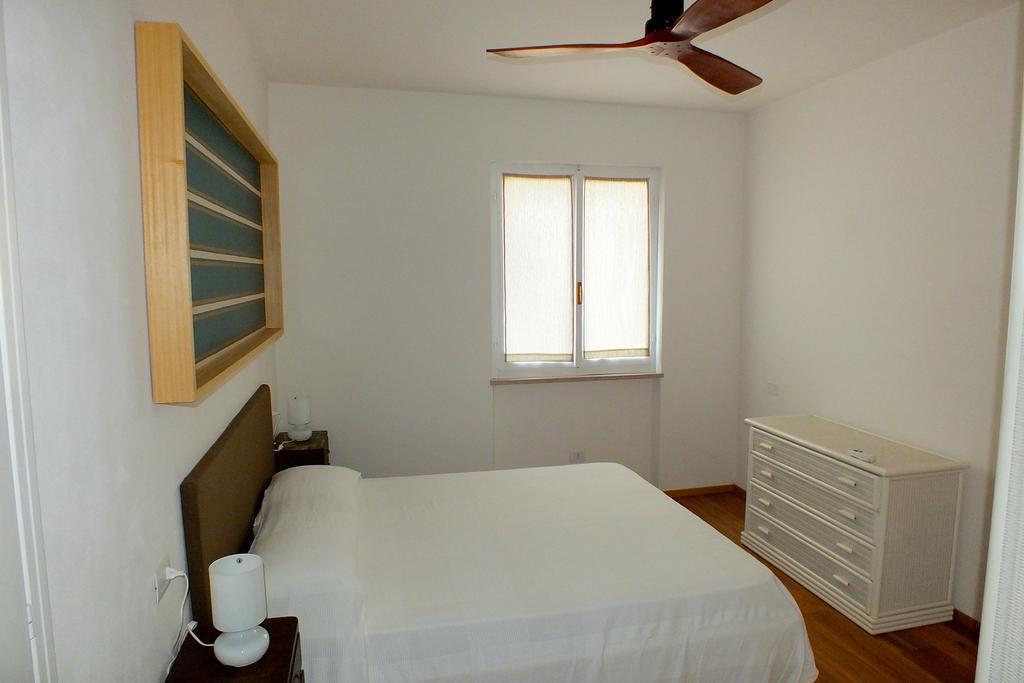 Villa Montecristo Marina di Campo Pokój zdjęcie